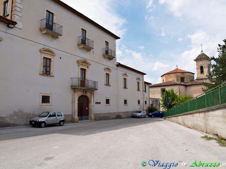07-P5114650+.jpg - 07-P5114650+.jpg - Il Palazzo Cappelli.